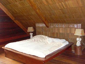 Pongara Lodge Либревиль Экстерьер фото